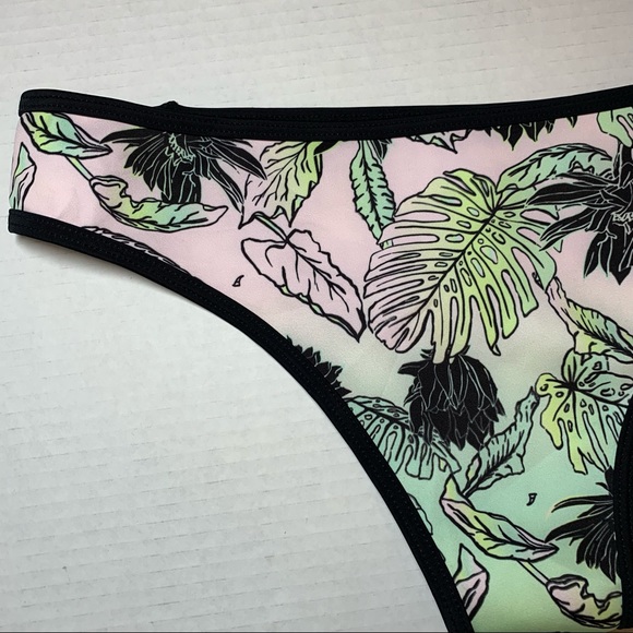 Sz. Lg Akela Surf reversible bikini bottom NWOT - Picture 7 of 16